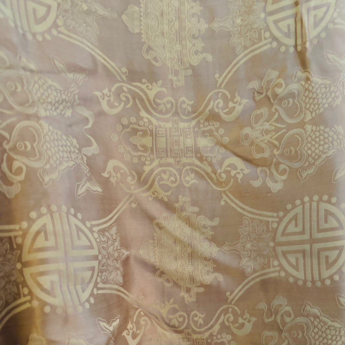 $300 Silk Pocketed Elegant Shawl - photo 3