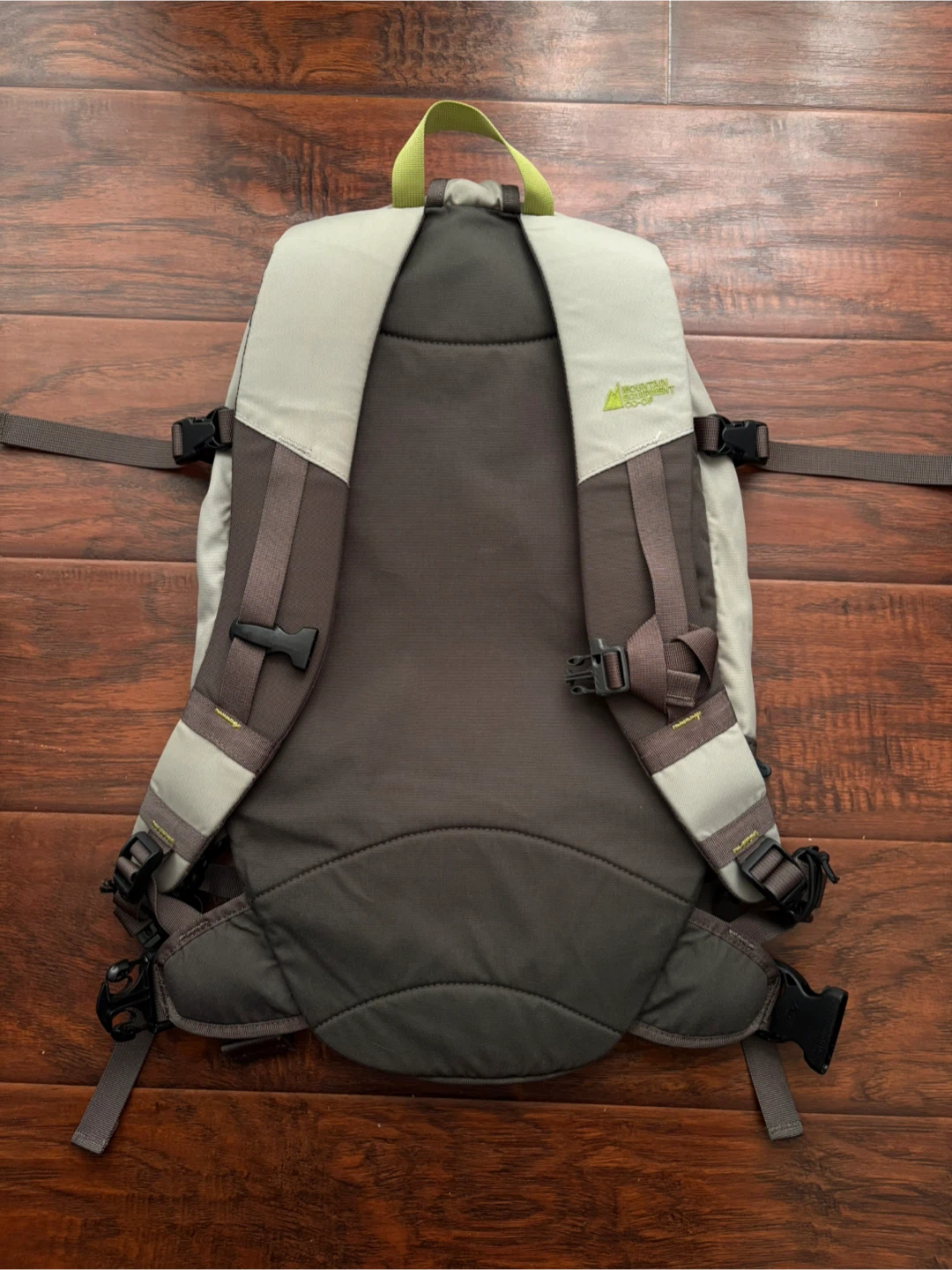 MEC Mountain Equipment Coop hiking back pack - photo 3