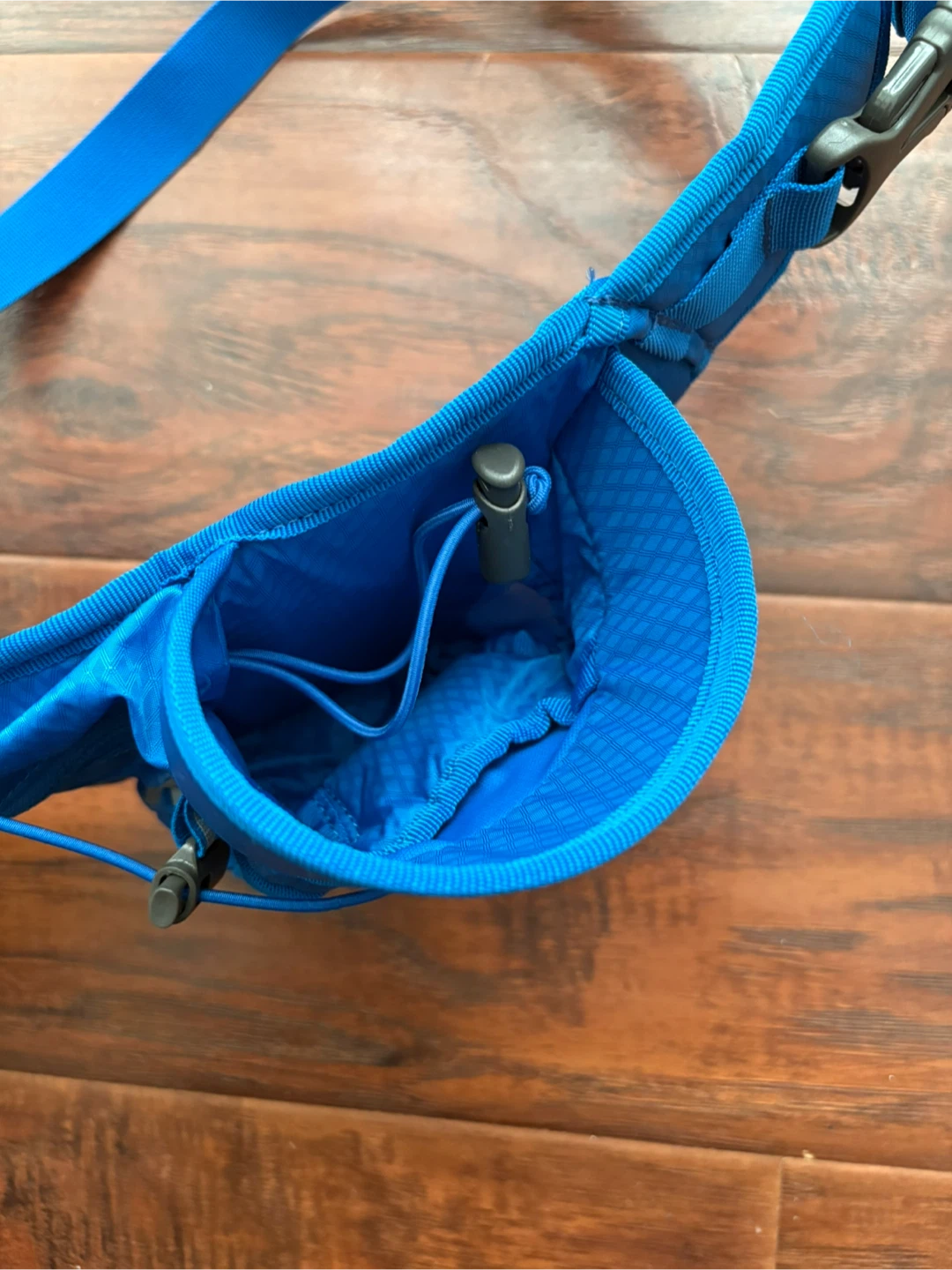 MEC Mountain Equipment Coop pace 100 hydration bag water bottle - photo 4