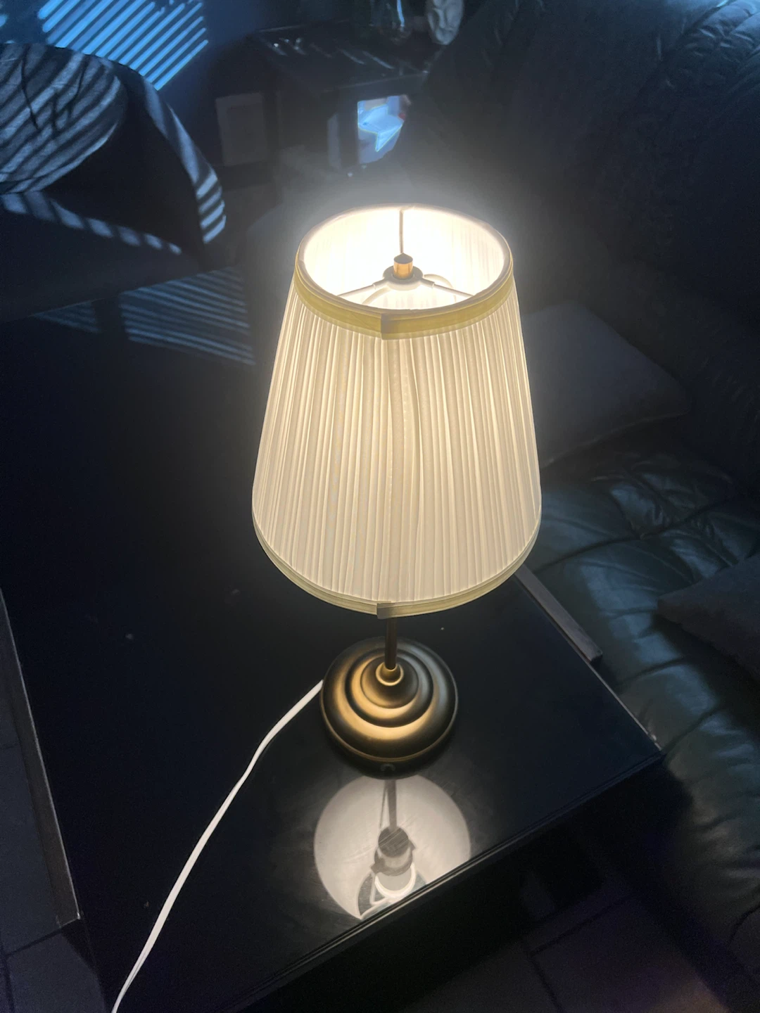 IKEA Table Lamp with Gold Tone Base - photo 3
