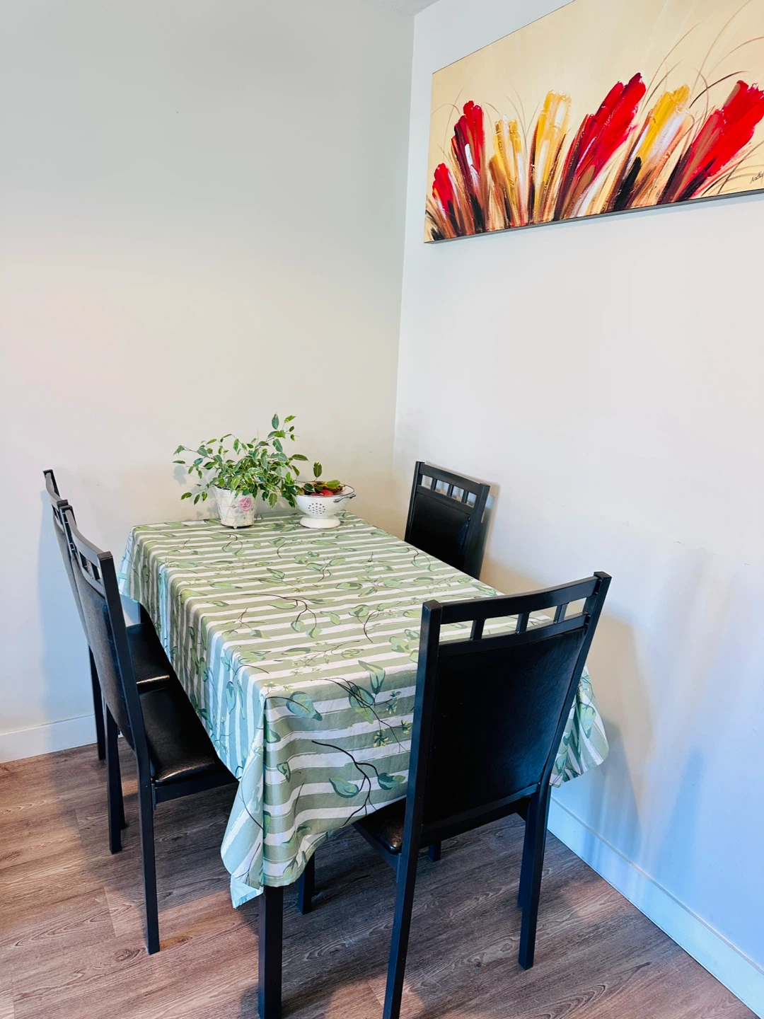 Black Marble Top Dining Set with 4 Chairs - photo 2