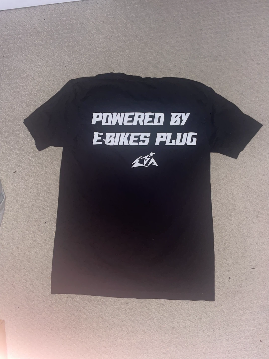 E-Bikes Plug Shirt SIZE M