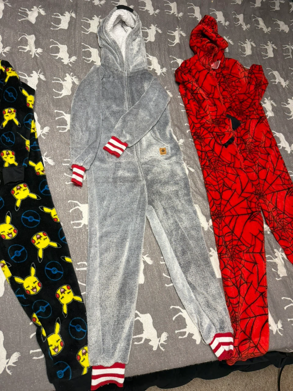 3 Children's Fleece One-Piece Pajamas - photo 2