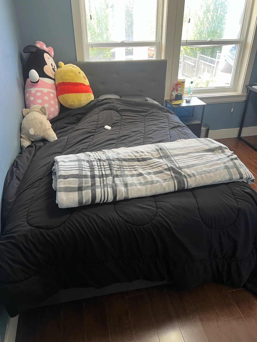 Grey Upholstered Full Size Bed Frame and Mattress - photo 3