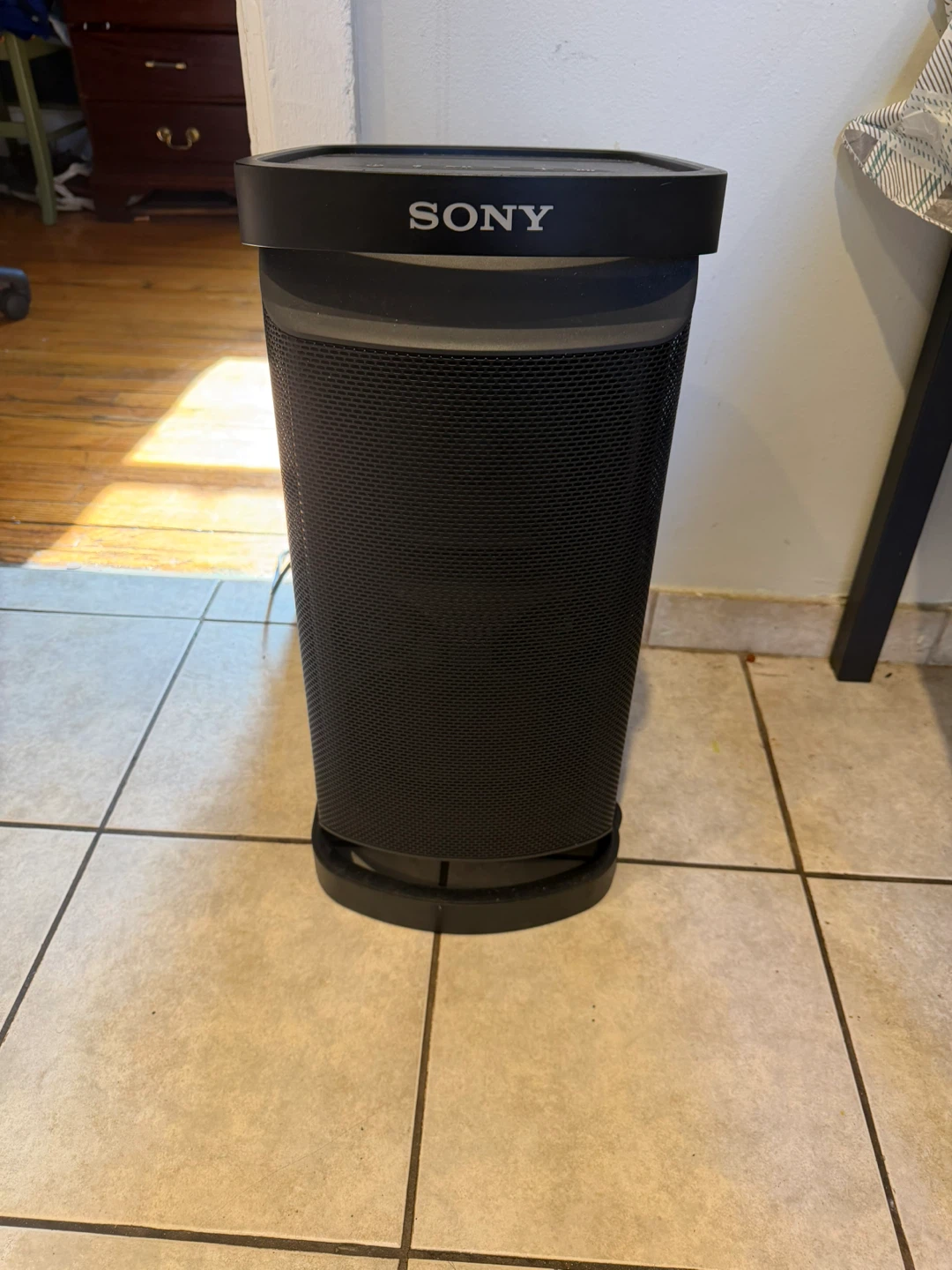 Sony SRS-XP500 Portable Wireless Speaker - photo 2