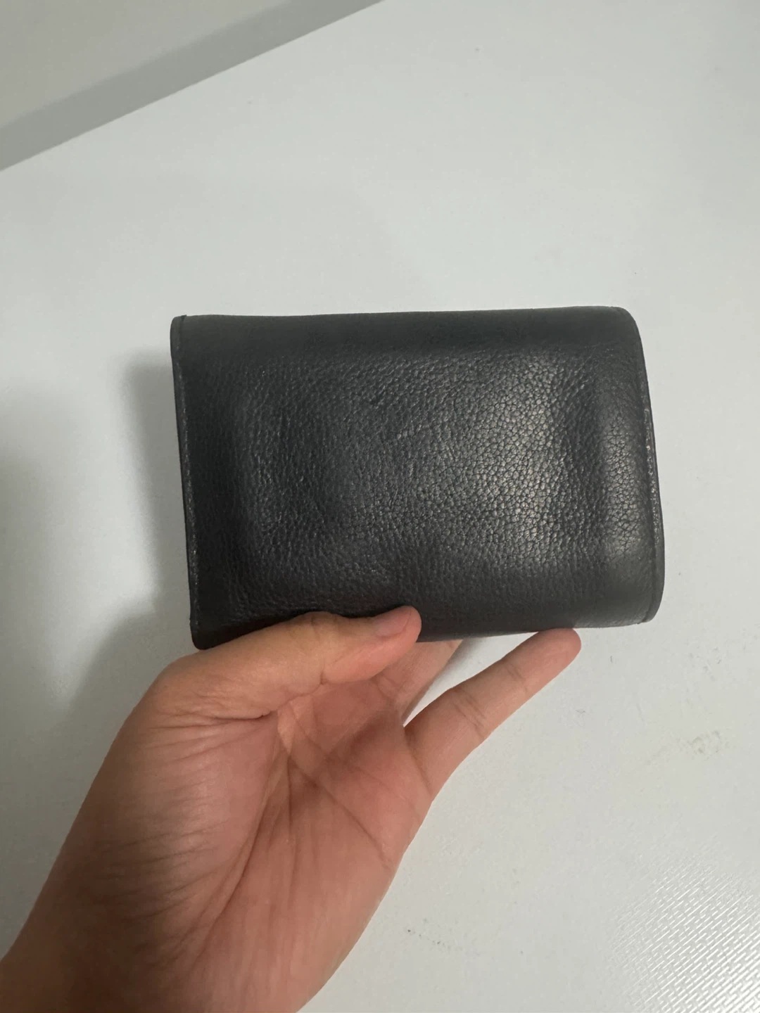 Tory Burch black leather tri-fold wallet - photo 4