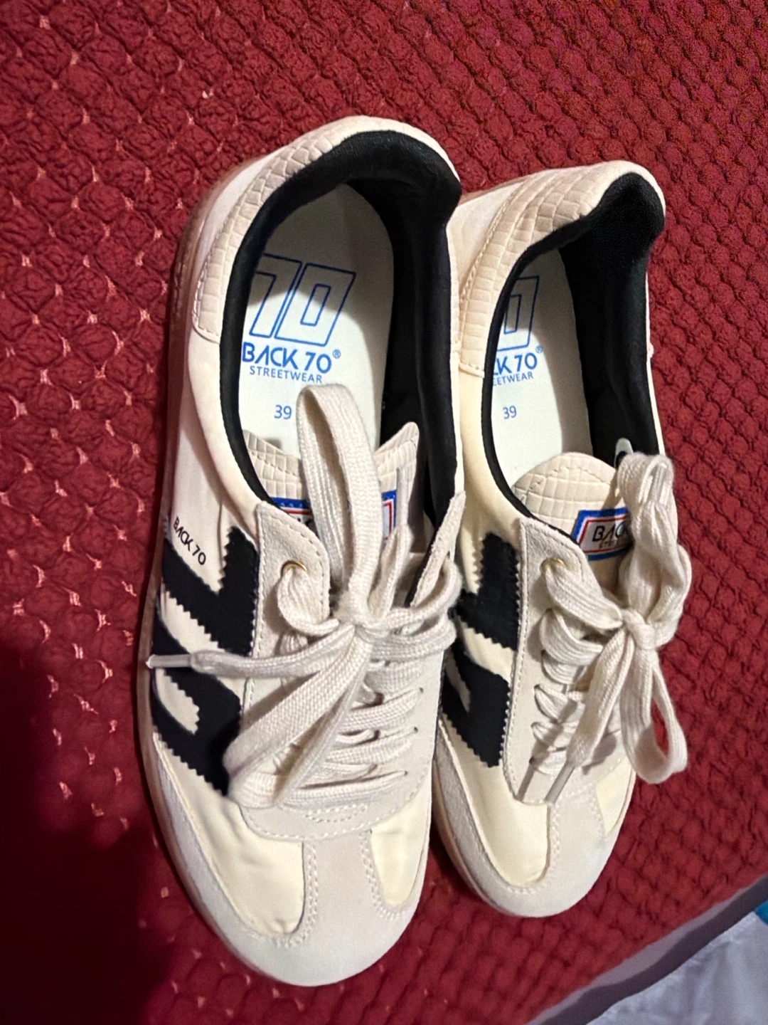 Back 70 Streetwear Sneakers Size 39