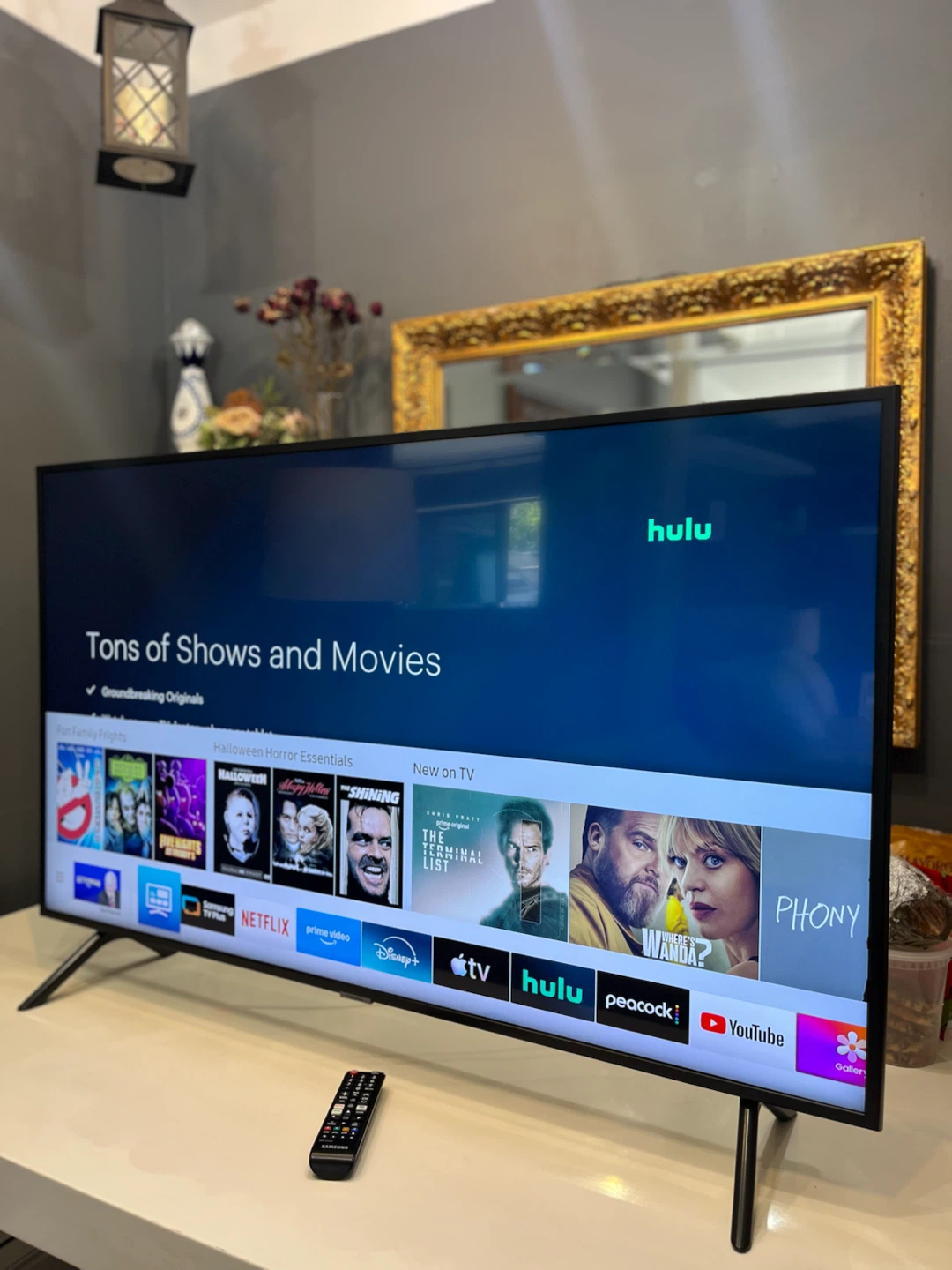 Samsung 50”Smart TV 4K UHD Model; UN50RU7100