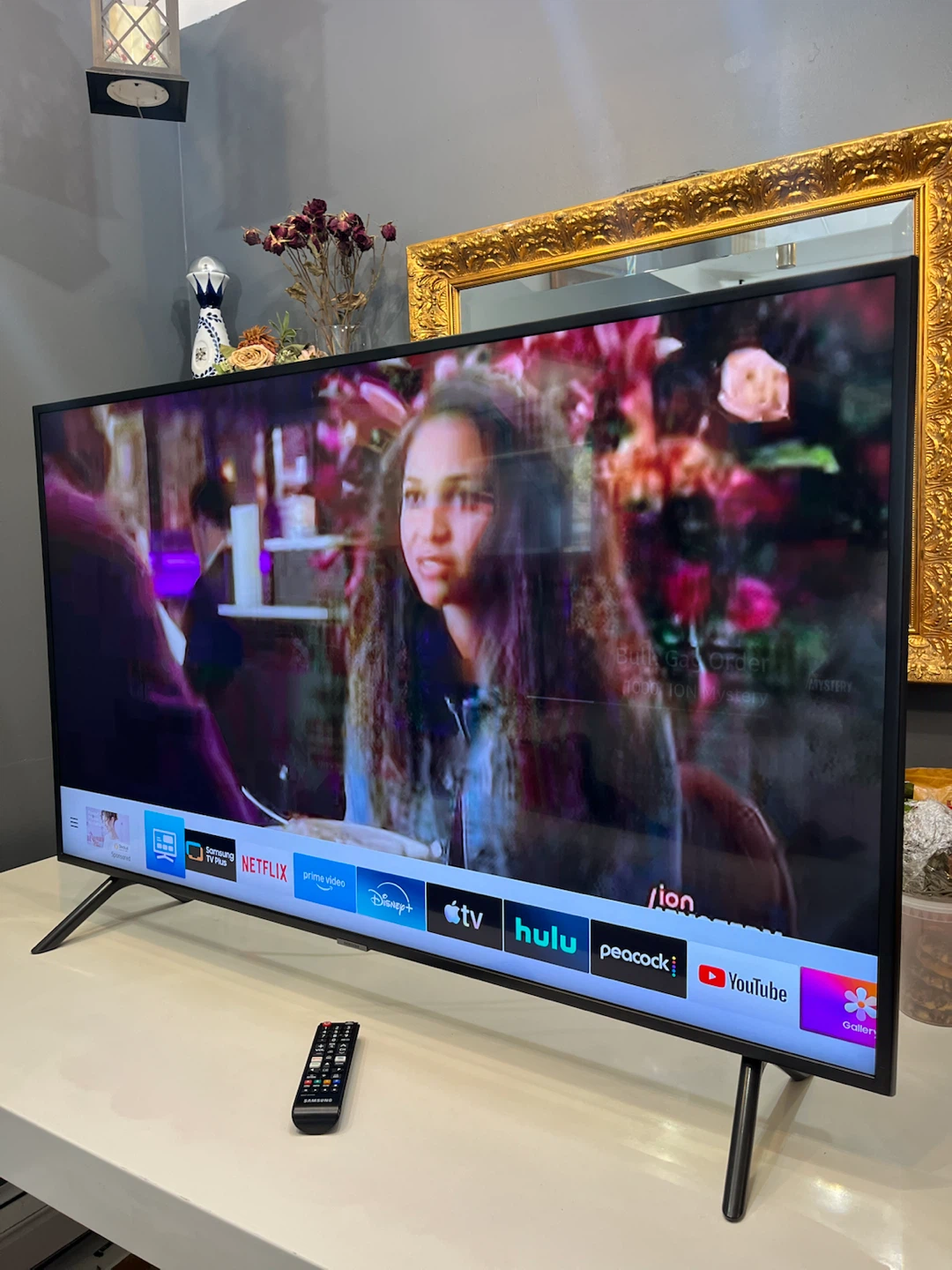 Samsung 50”Smart TV 4K UHD Model; UN50RU7100 - photo 4