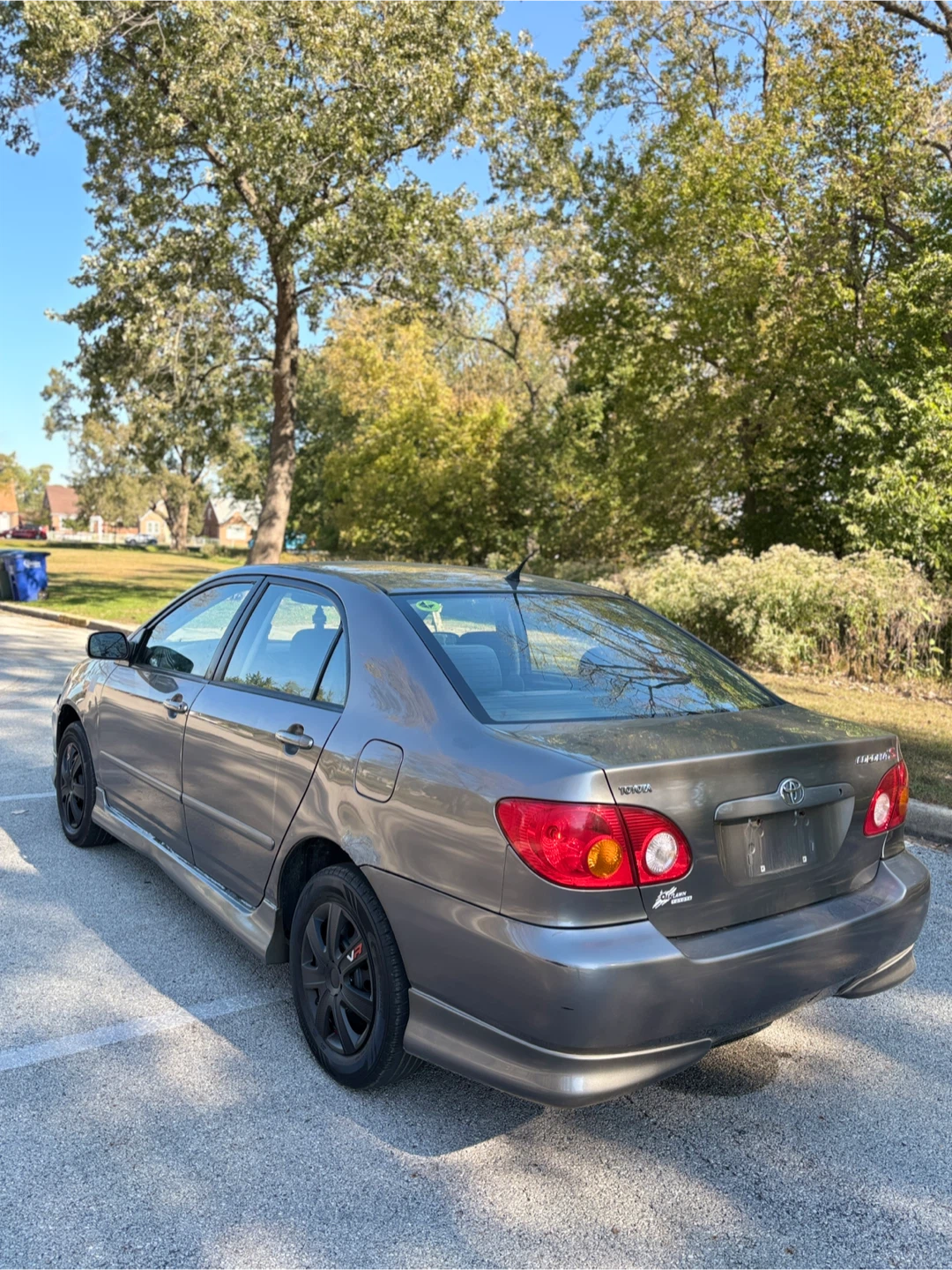 Toyota Corolla S Sedan - photo 4