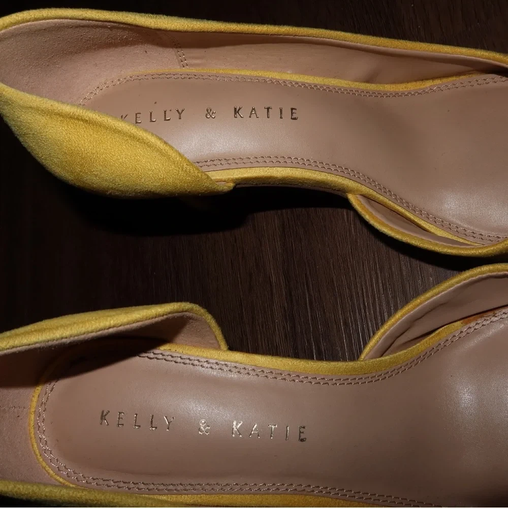 Kelly & Katie Yellow Suede Pointed Heels - photo 3