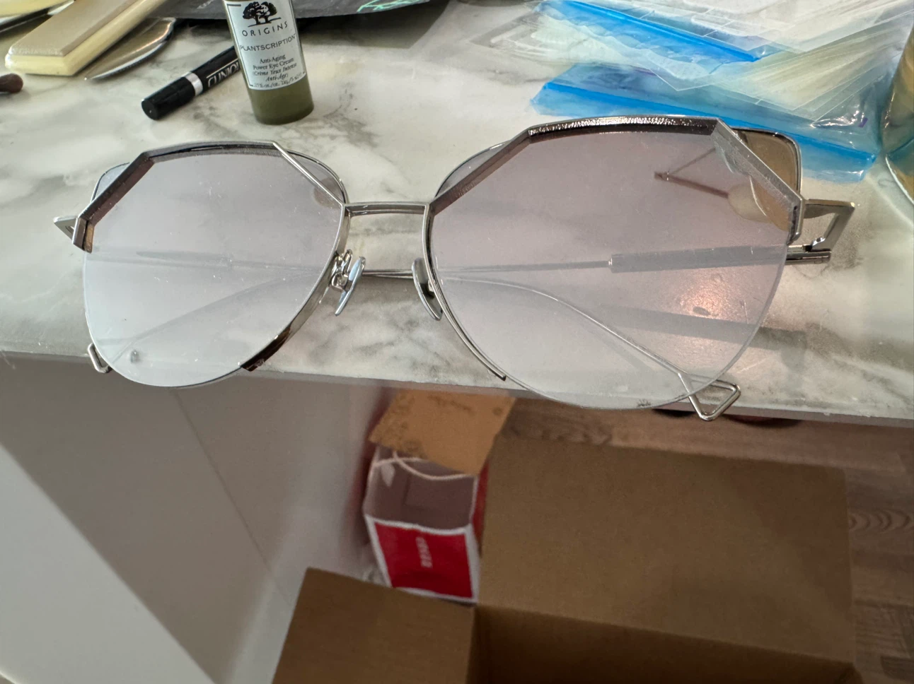 gradient Zeiss lens cat-eye sunglasses Fendi styled - photo 3