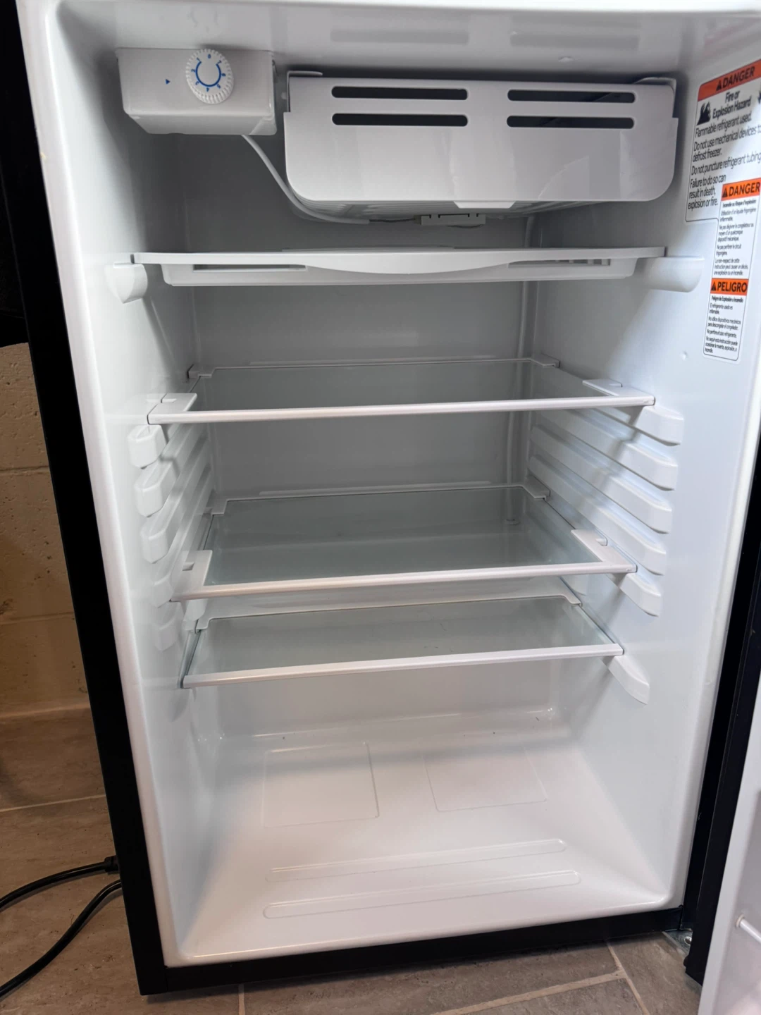 Mini Fridge - photo 2