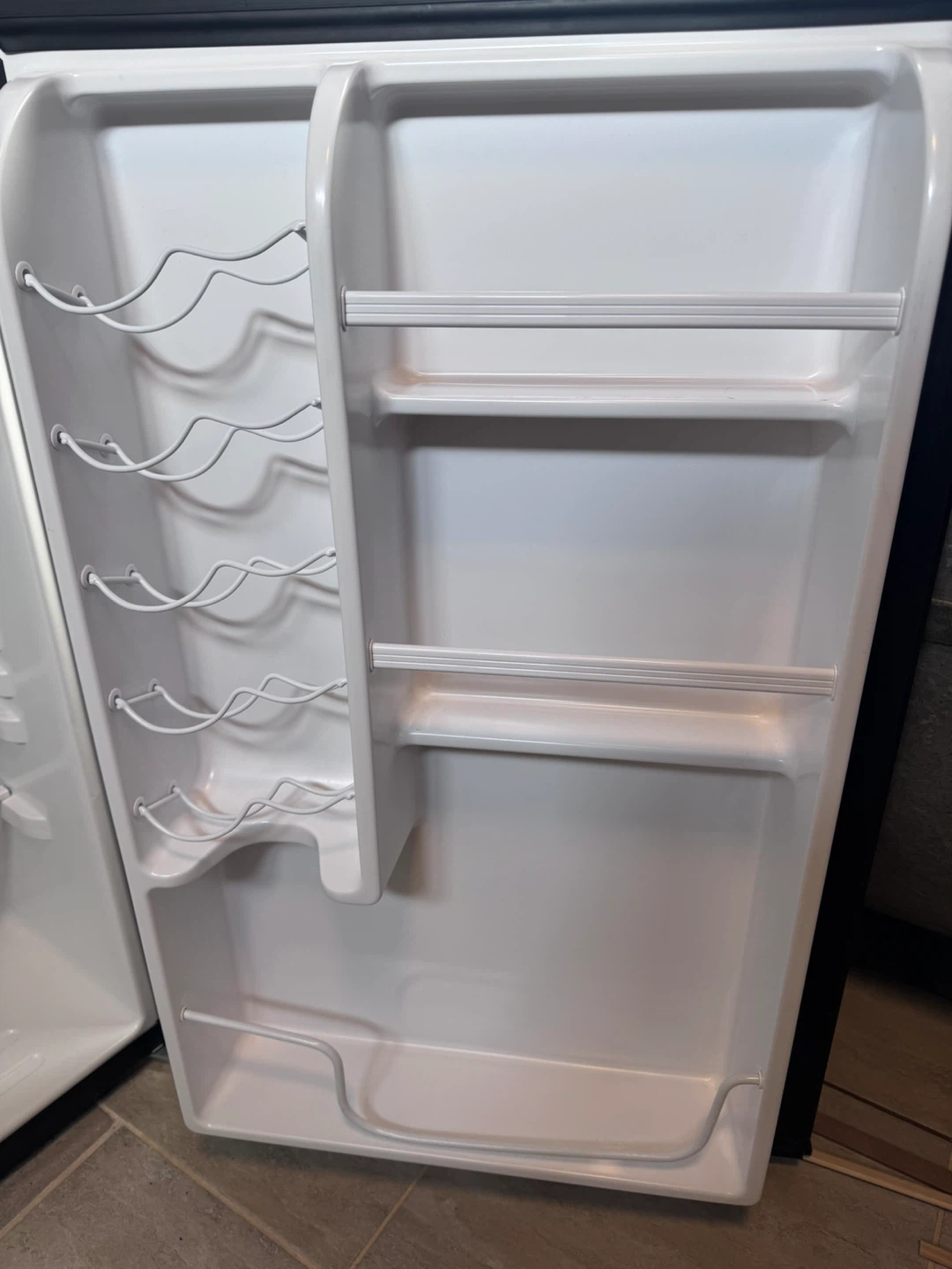 Mini Fridge - photo 3