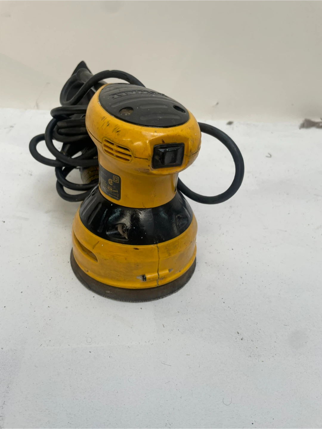 DeWalt Random Orbit Sander