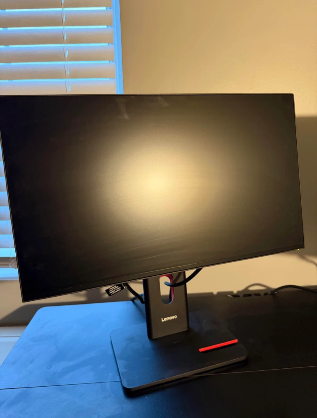 Lenovo ThinkVision T24-40 Monitor - photo 3