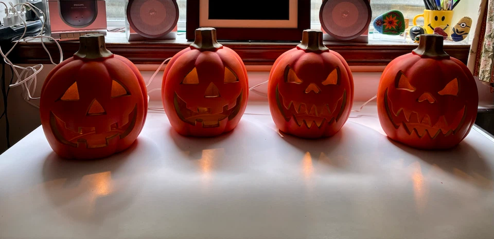 Halloween Decoration Bundle - photo 2