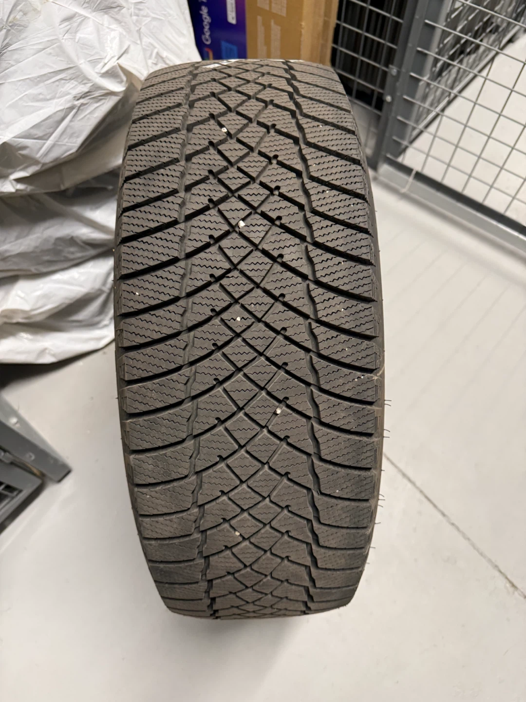 MotoMaster 215/60R16 Winter Tires with Rims - 1 Season only - photo 3