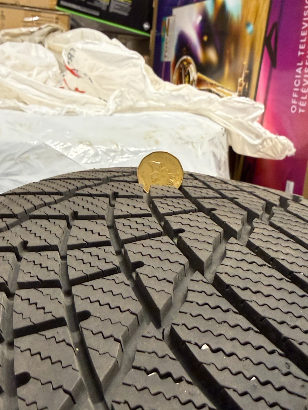 MotoMaster 215/60R16 Winter Tires with Rims - 1 Season only - photo 4