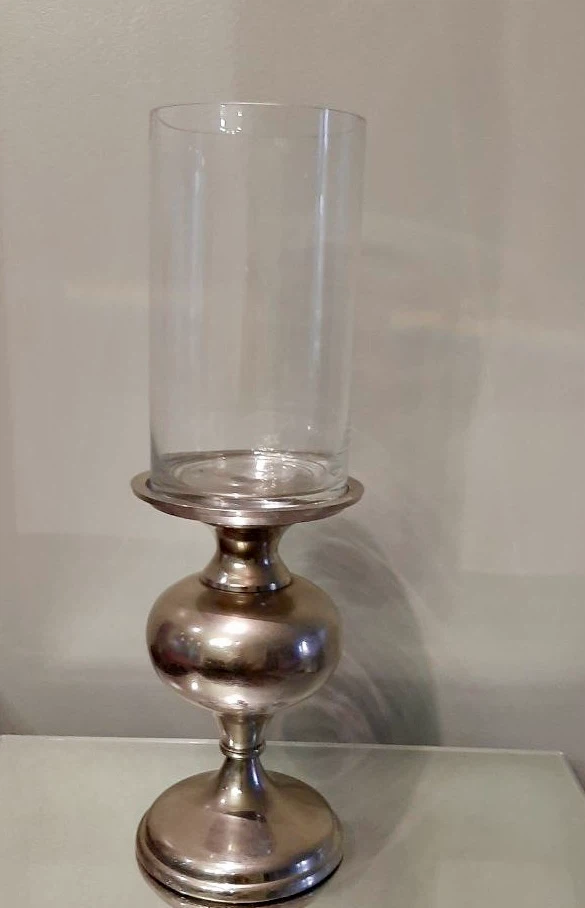Silver-toned pedestal candle holder with glass vase - photo 2