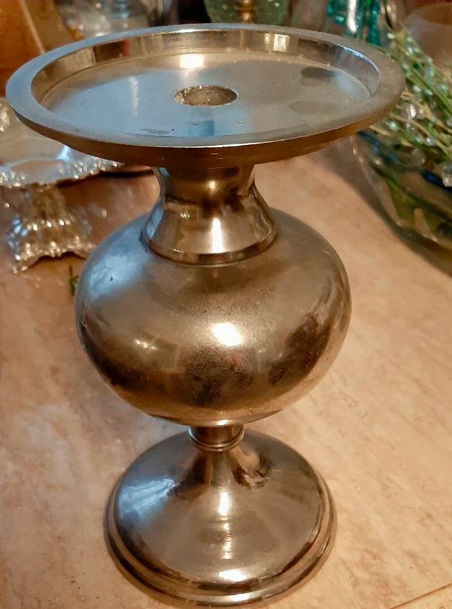 Silver-toned pedestal candle holder with glass vase - photo 4