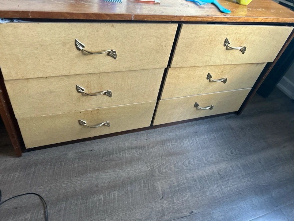 6-Drawer Wood Dresser as it is