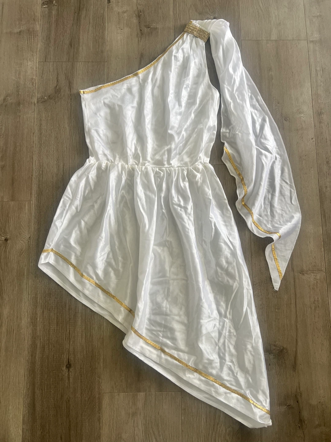 White and Gold Toga Greek Goddess Costume