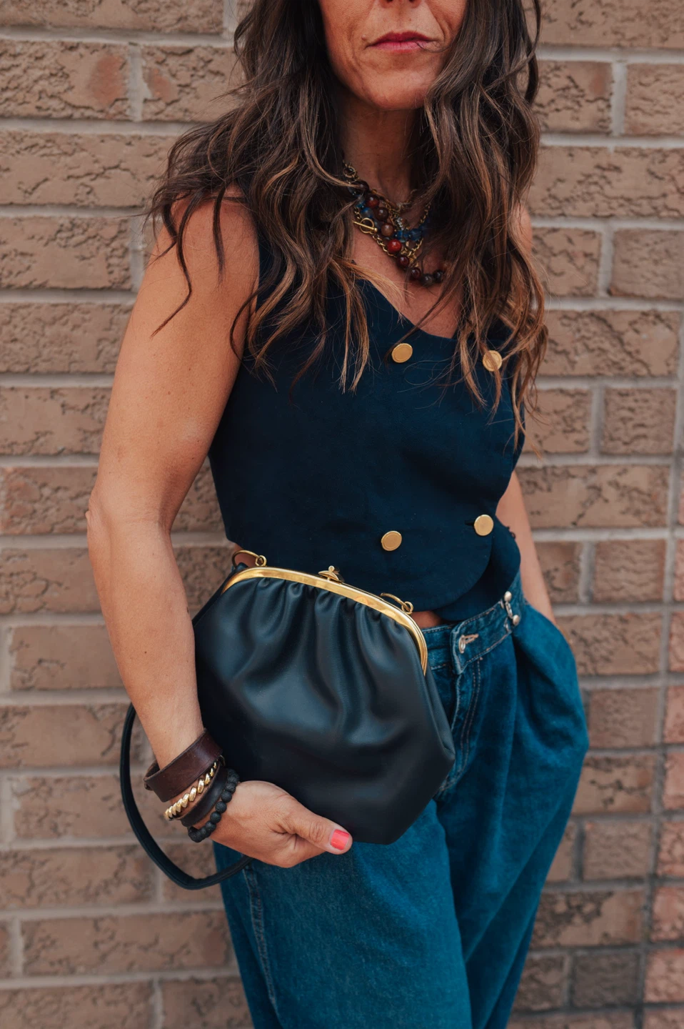 Vintage Navy Kiss Lock Crossbody Bag