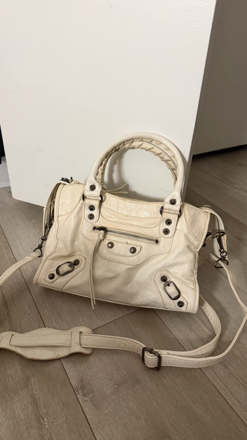 Metro city bag