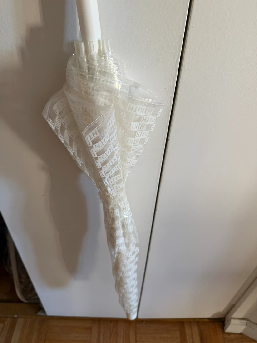 Kith Logo Print Clear Umbrella - photo 2