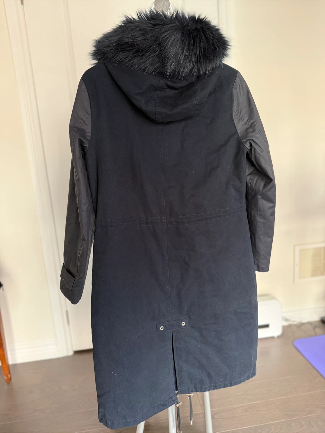 Black Winter Parka - photo 2