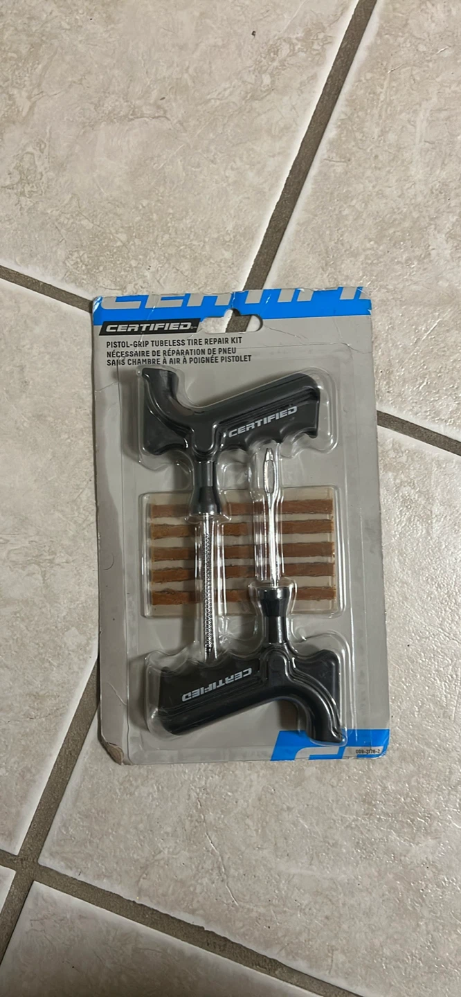 Certified Pistol-Grip Tubeless Tire Repair Kit