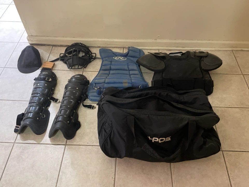 Baseball Umpire Gear Set - photo 2