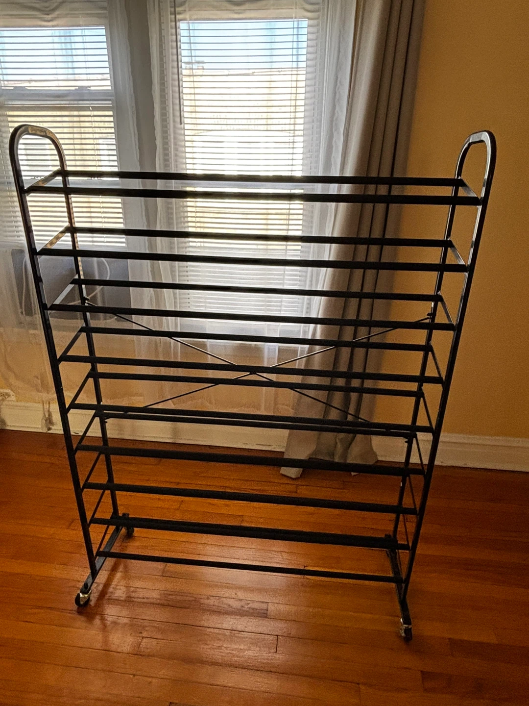 Black Metal 10-Tier Shoe Rack - photo 2