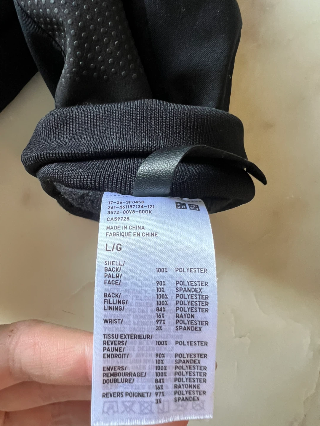 Uniqlo Heattech Black Gloves - Size Large - photo 3