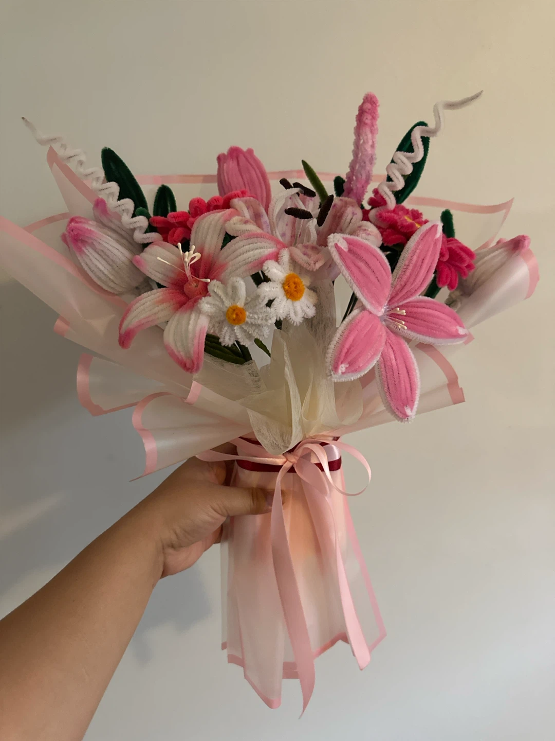 Handmade Pipe Cleaner Flower Bouquet - photo 2