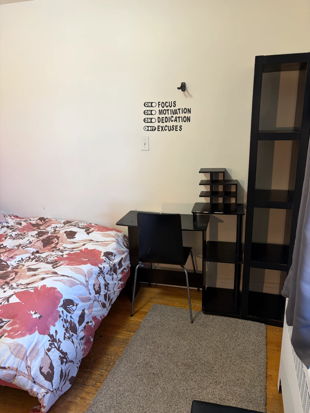 Room for Rent - photo 4