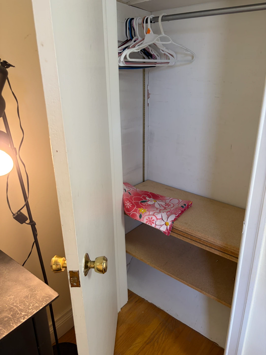 Room for Rent - photo 5