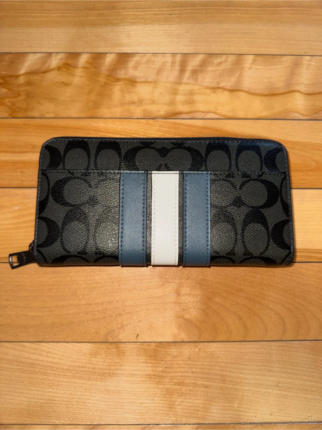 Coach Signature Zip Wallet
