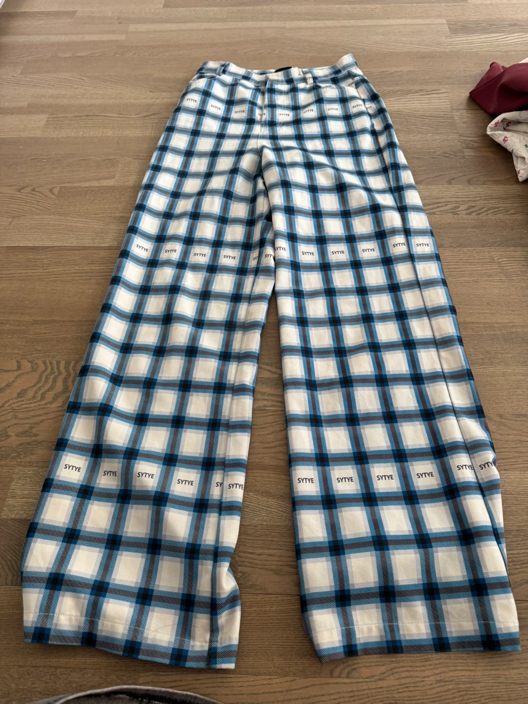 Designer’s Trousers - photo 2