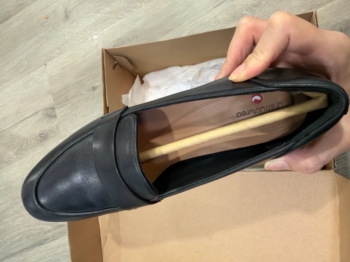 Clarks Un Cosmo Way Black Leather Heels - photo 3