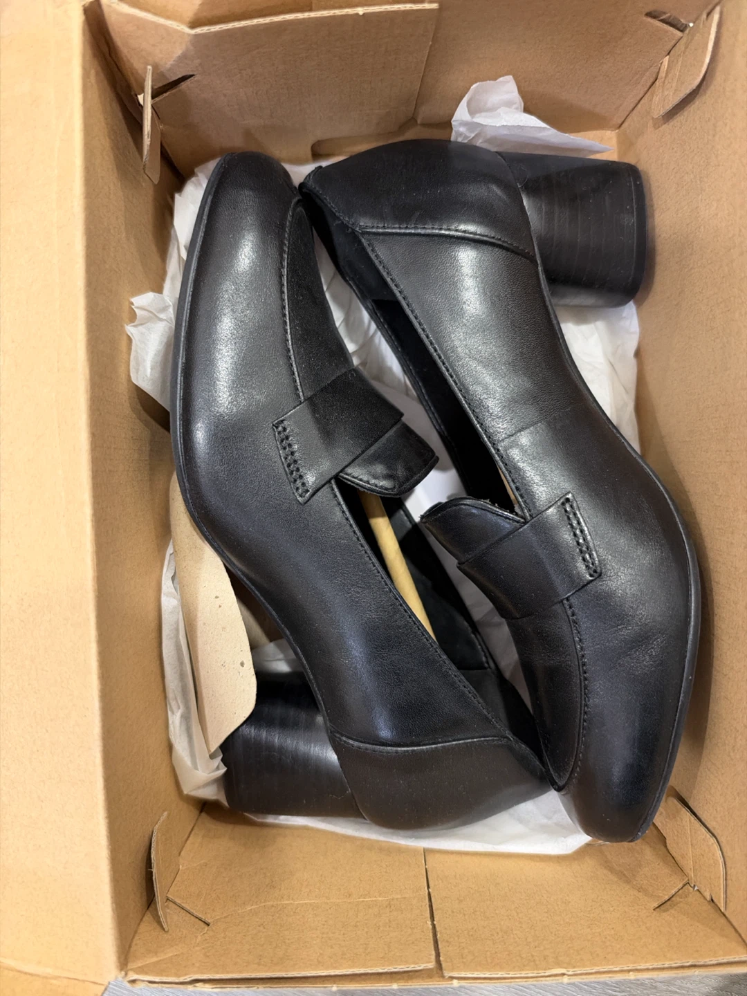Clarks Un Cosmo Way Black Leather Heels - photo 5