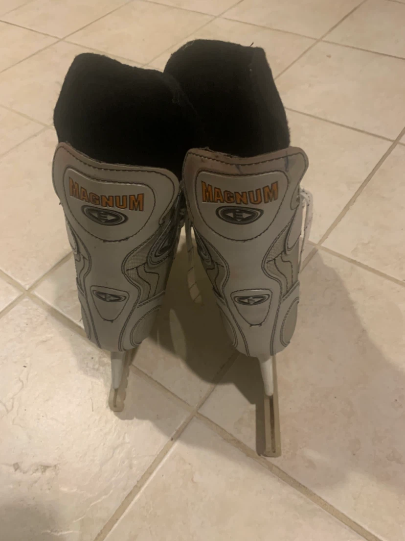 Easton Magnum hockey skates - photo 2