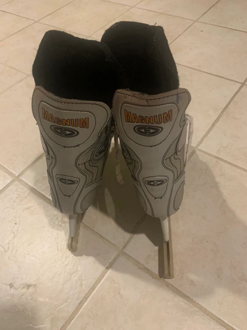 Easton Magnum hockey skates - photo 5