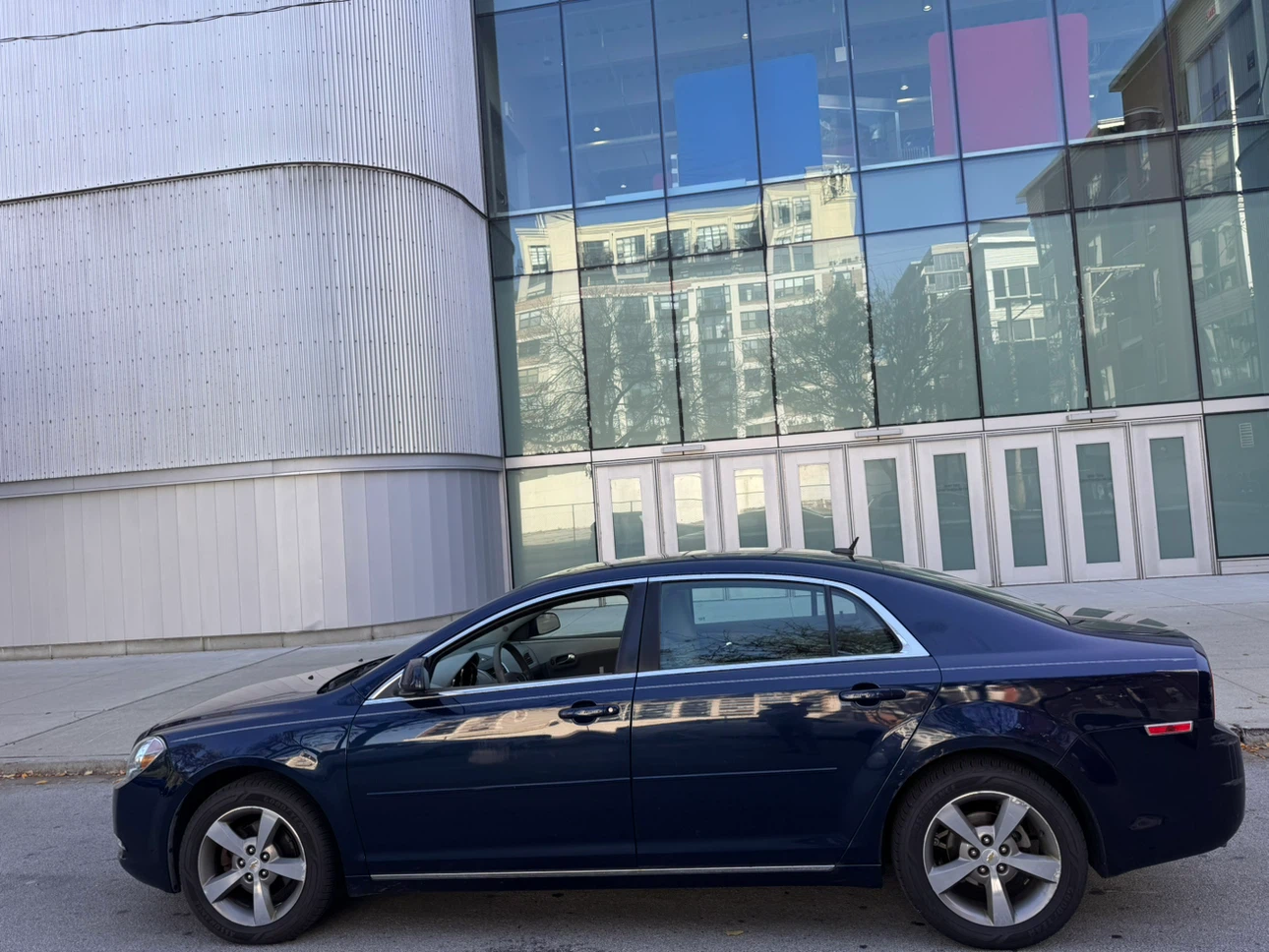2011 CHEVY MALIBU LT. 94k MILES