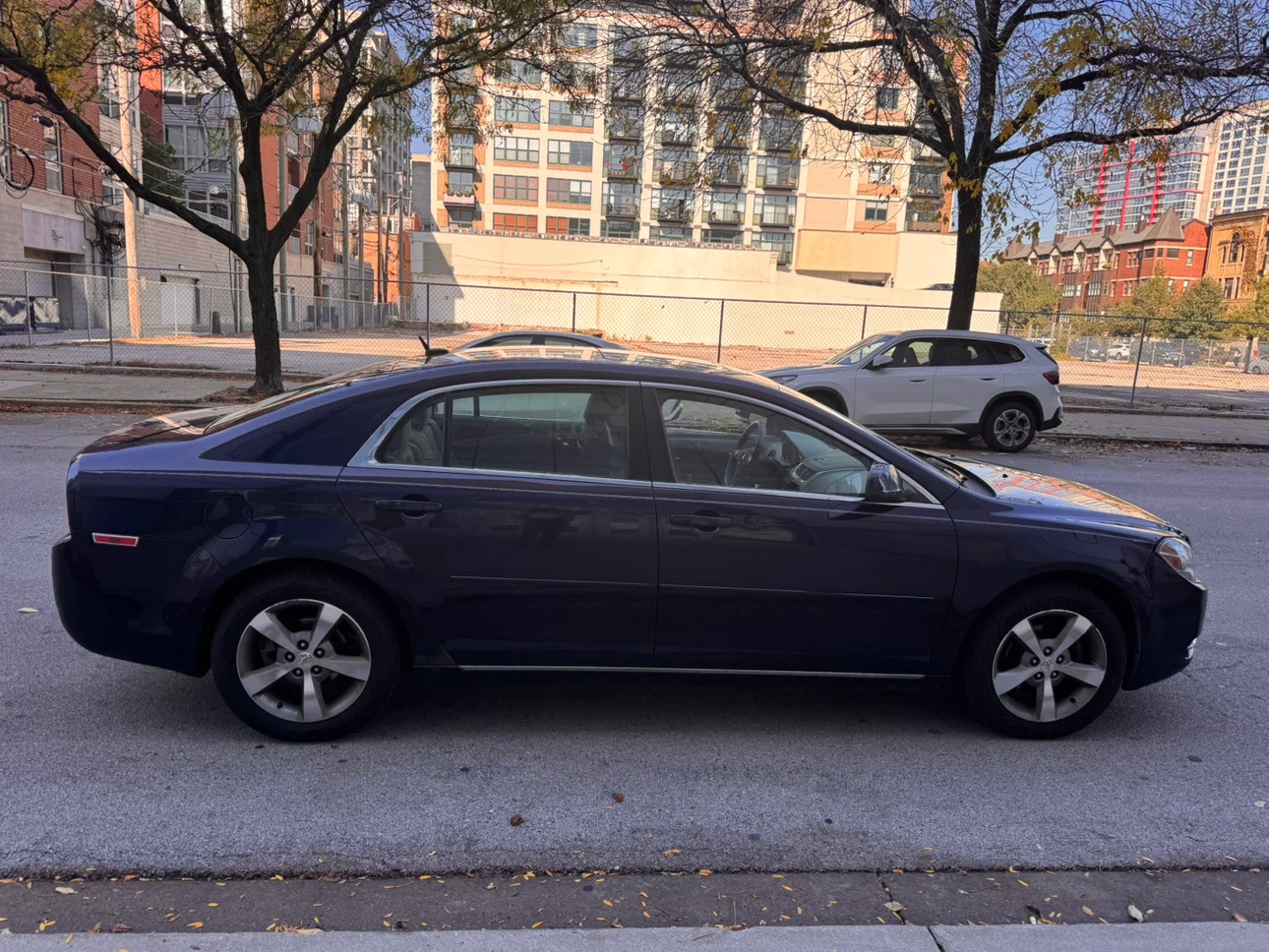 2011 CHEVY MALIBU LT. 94k MILES - photo 2