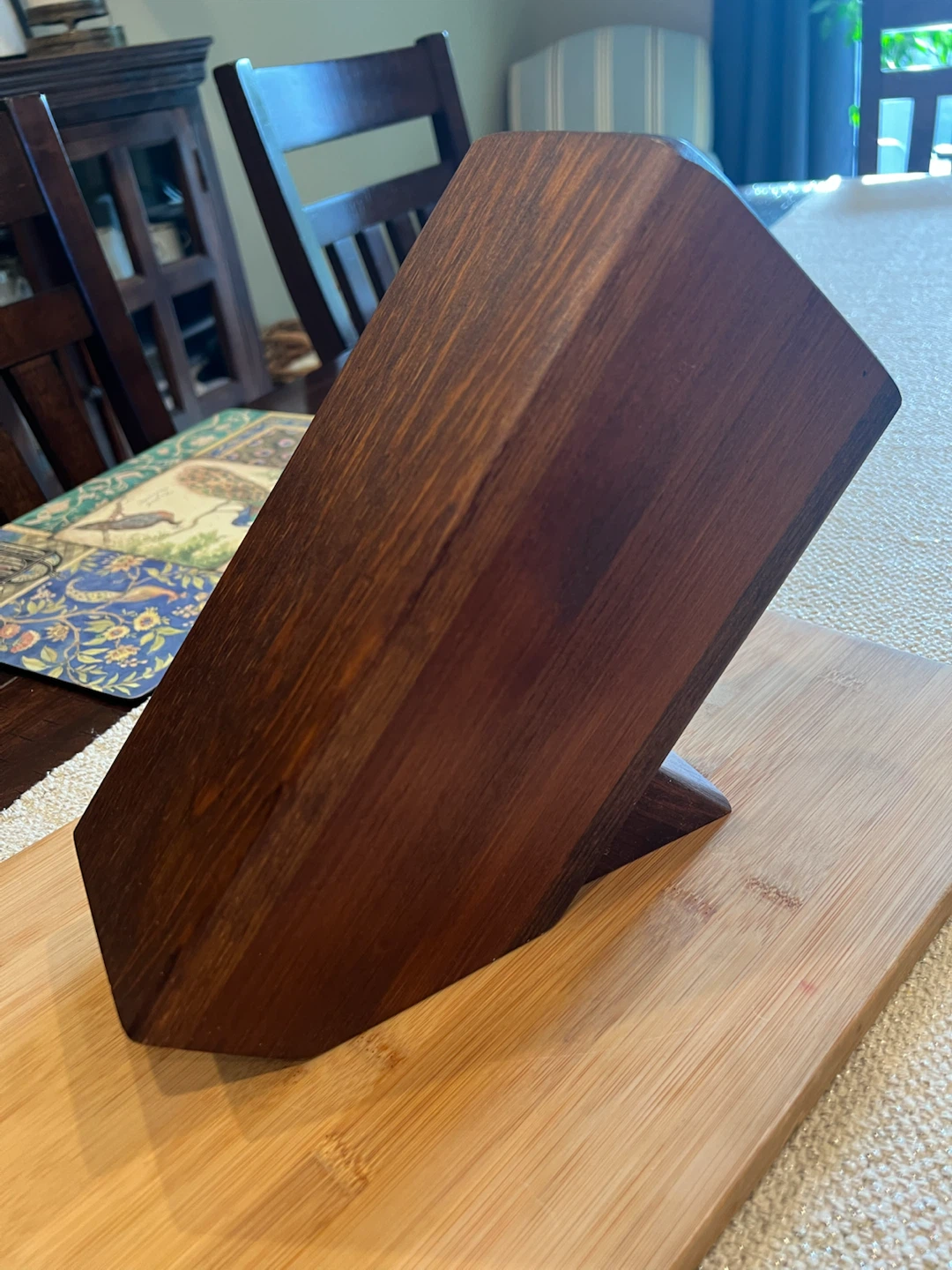 Solid Wood Knife Block & Master Chef Cutting Board - photo 2