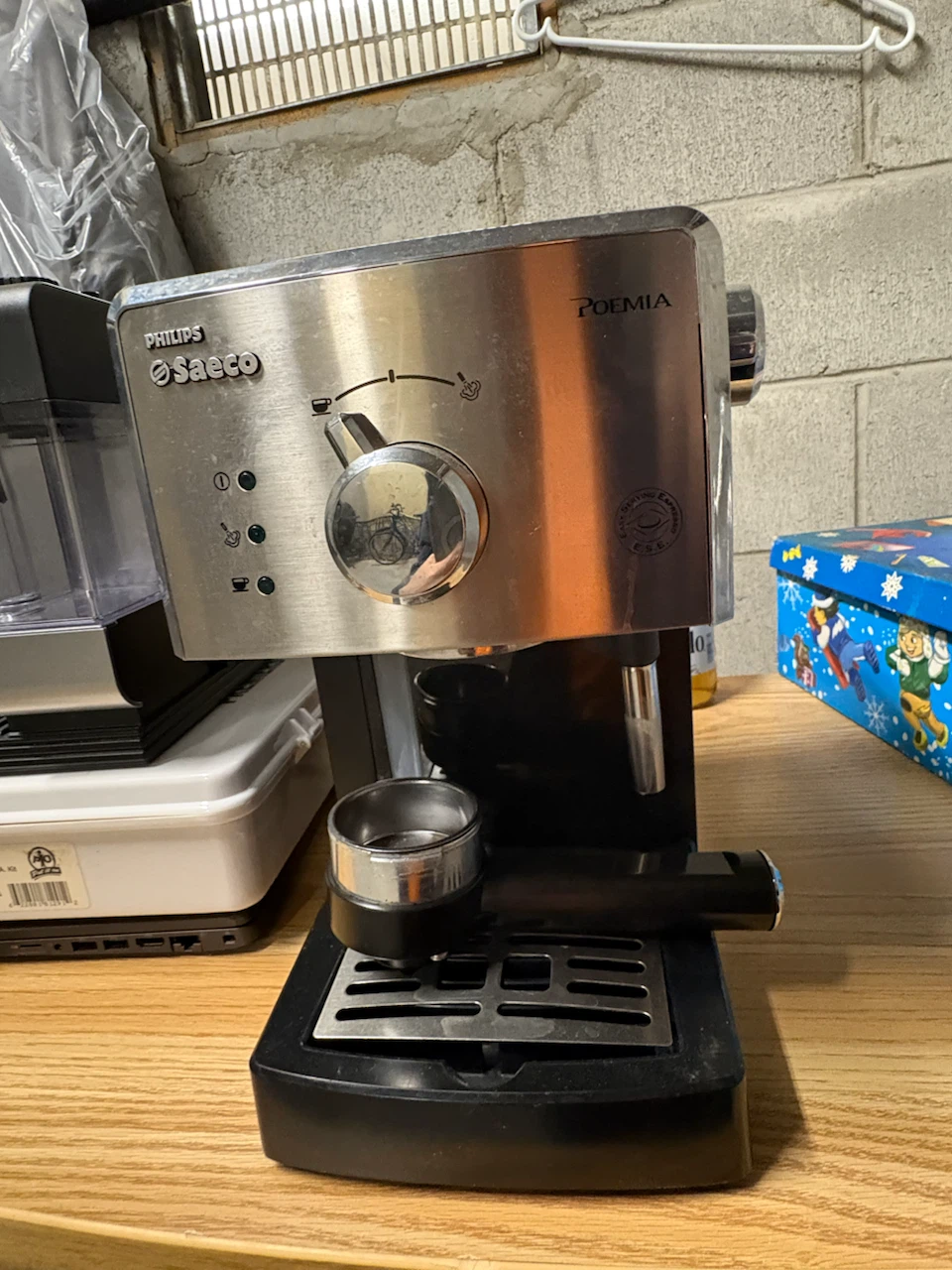 Philips Saeco Poemia Espresso Machine