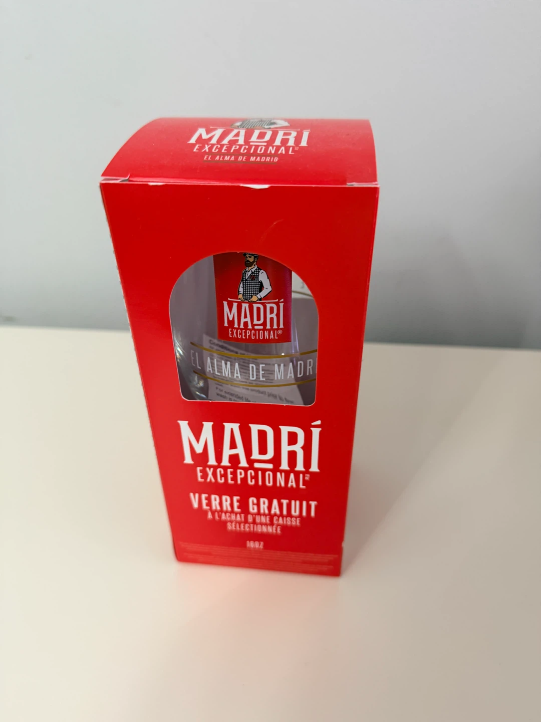 Madri Pint Glass - BNIB