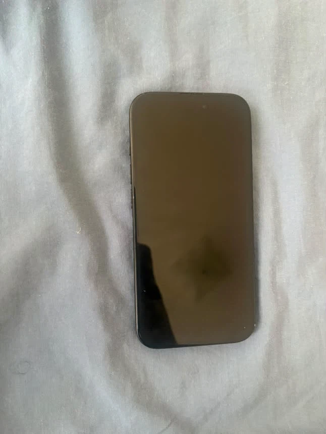 iPhone 15 128GB Black - photo 2